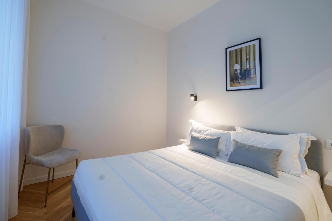 Porta Venezia-Trilocale-Luxury Con Wifi-Neflix Apartment มิลาน ภายนอก รูปภาพ