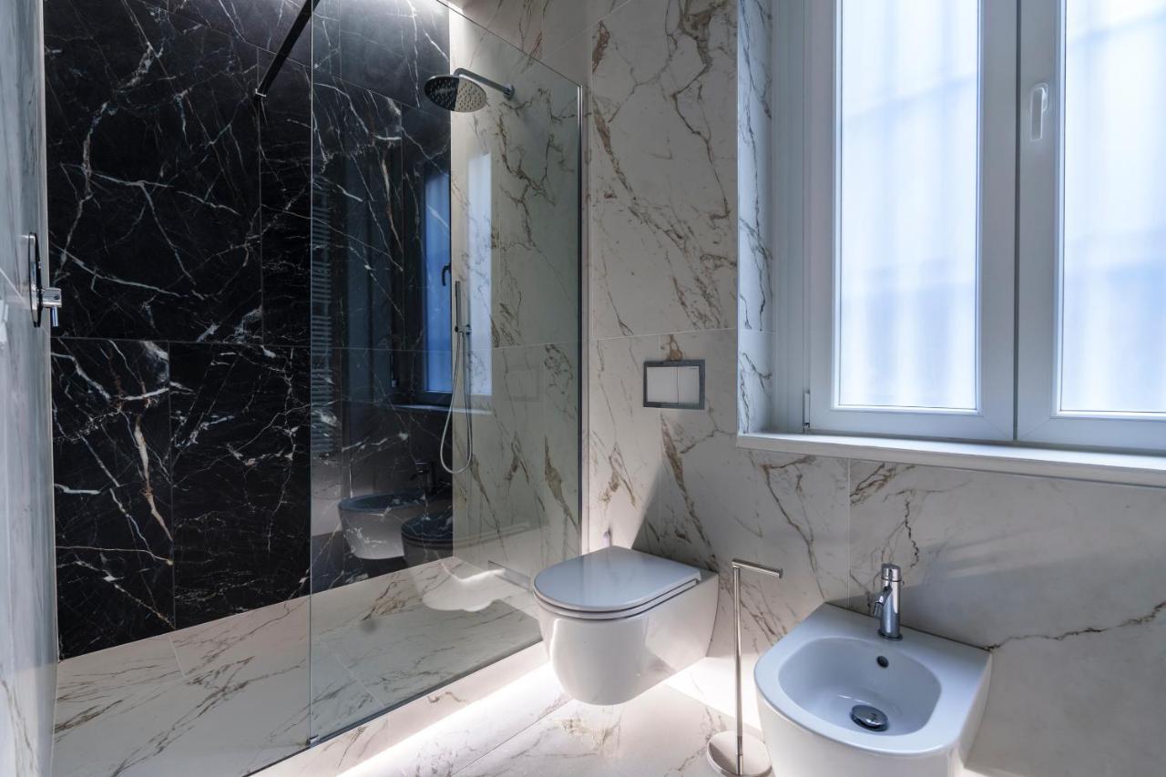 Porta Venezia-Trilocale-Luxury Con Wifi-Neflix Apartment มิลาน ภายนอก รูปภาพ