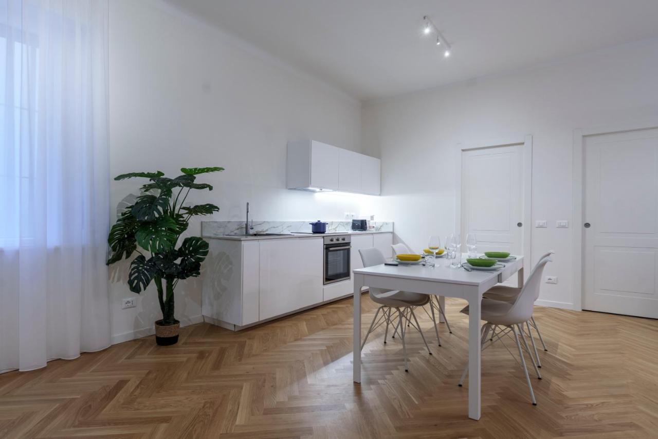 Porta Venezia-Trilocale-Luxury Con Wifi-Neflix Apartment มิลาน ภายนอก รูปภาพ